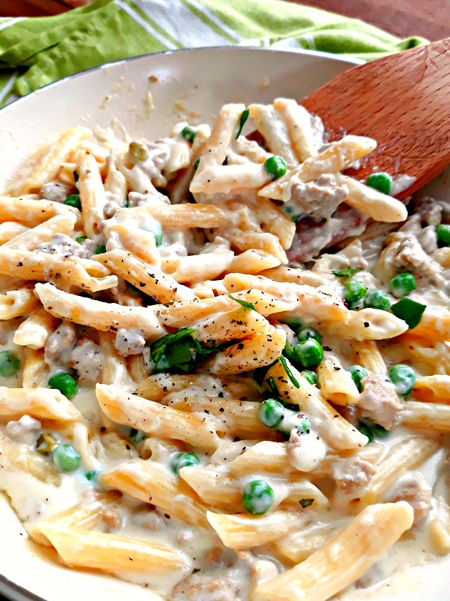 Creamy Turkey Pasta with Peas - My Homemade Roots