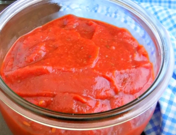 Quick and Easy Pantry Pizza Sauce