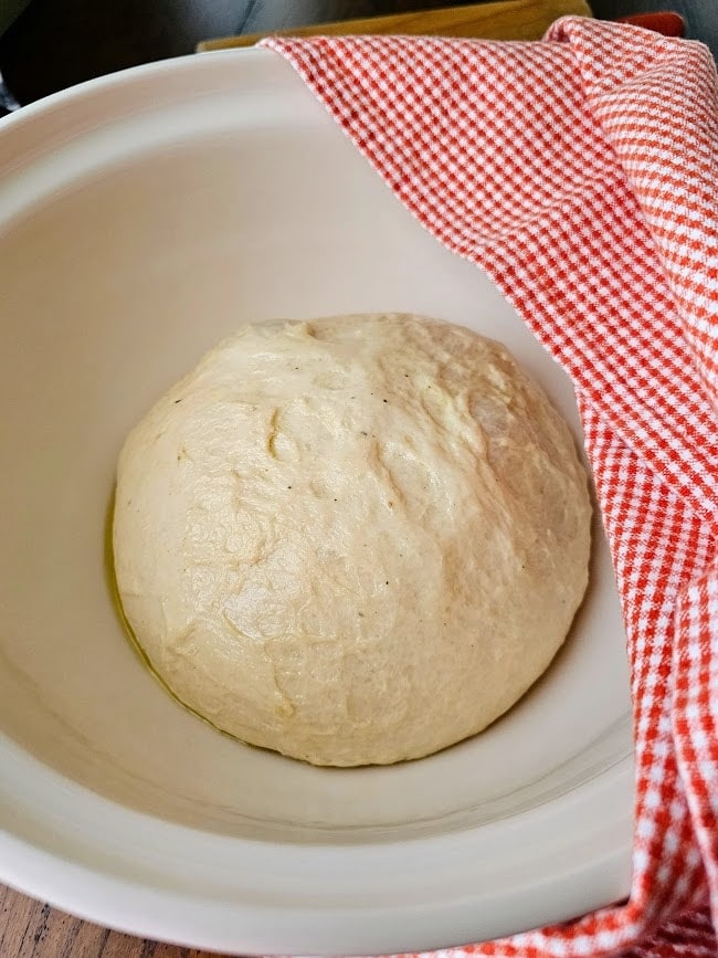 Simple Pizza Dough Recipe