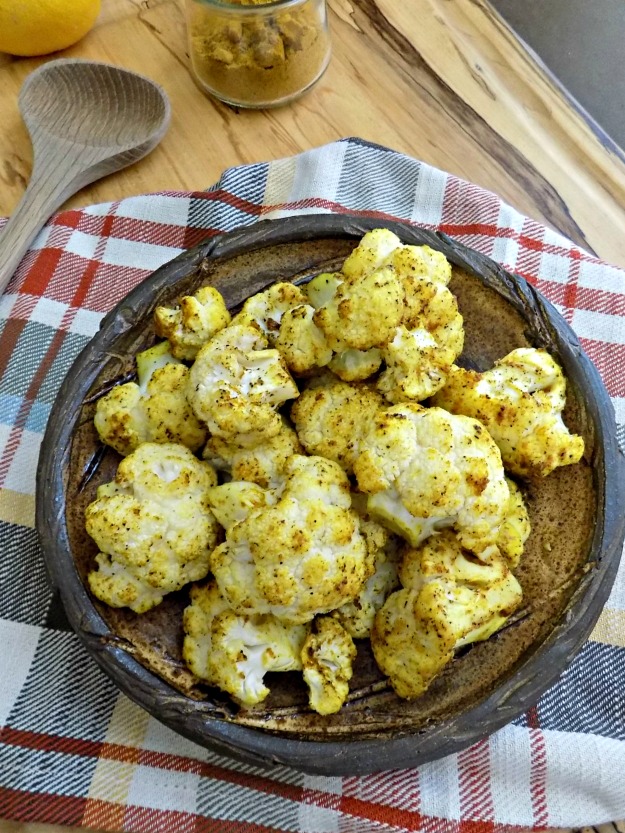 Curry Roasted Cauliflower - a perfect side dish for a cozy fall dinner!