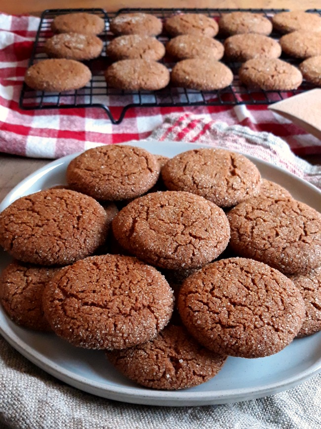 ginger snap cookies crispy