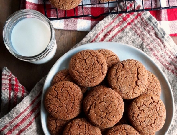 The Best Old Fashioned Ginger Snap Cookies
