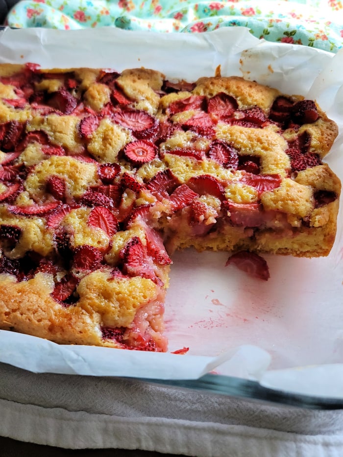 Strawberry Buckle Cake