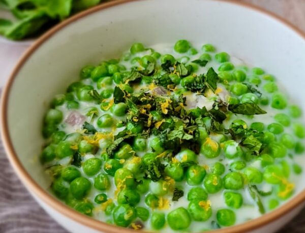Bowl of Minty Creamed Peas