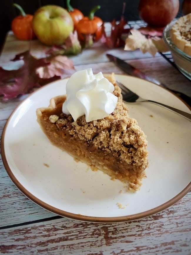 Apple Butter Pumpkin Pie with Pecan Streusel Topping