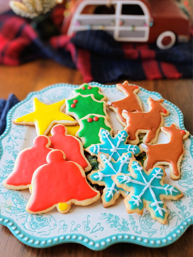 Iced Christmas Cutout Cookies