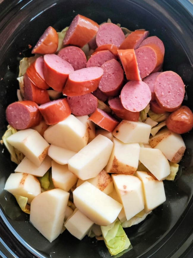 Slow Cooker Kielbasa Potatoes and Cabbage