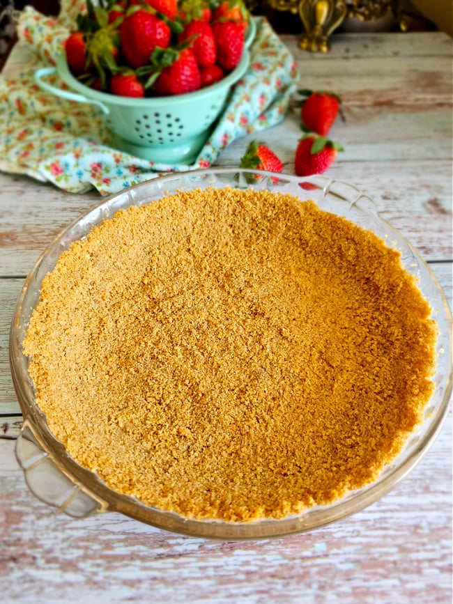 Strawberry Pie with Graham Cracker Crust