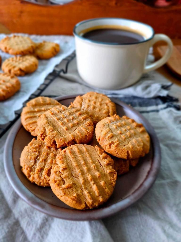 Classic Peanut Butter Cookies: A Simple, Delicious Recipe